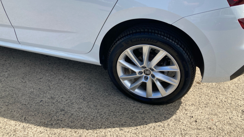 Skoda Kamiq 1.0 TSI SE Edition 5dr DSG Petrol Hatchback